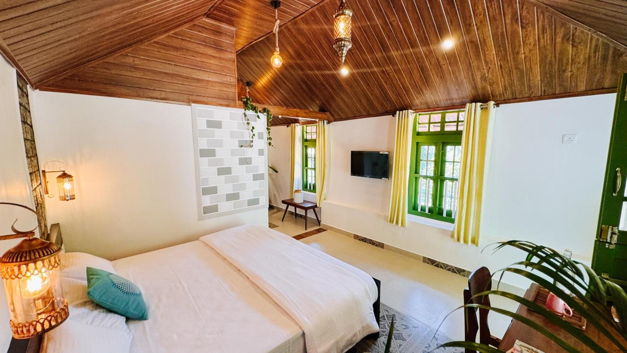 Calm Shack - 2 Bedroom-Boutique Farm Stay Муннар Экстерьер фото