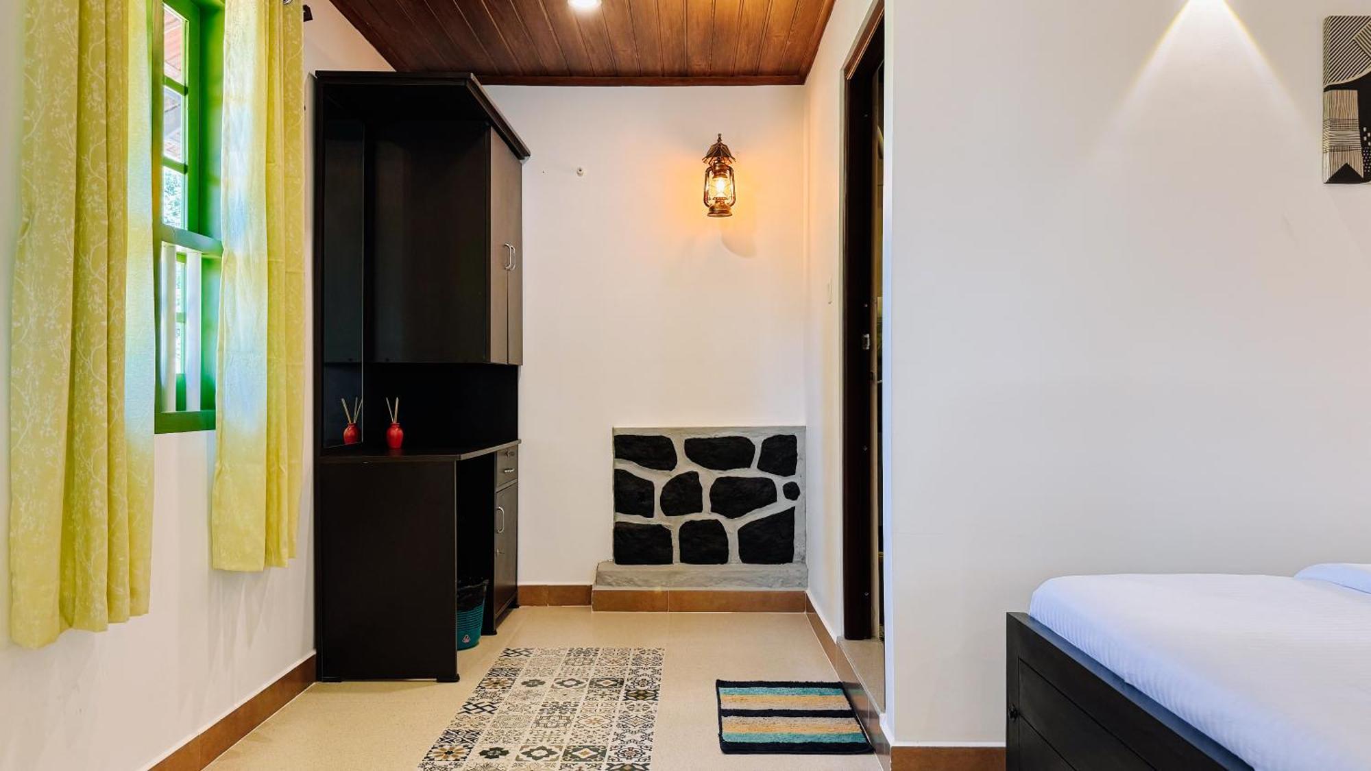 Calm Shack - 2 Bedroom-Boutique Farm Stay Муннар Экстерьер фото