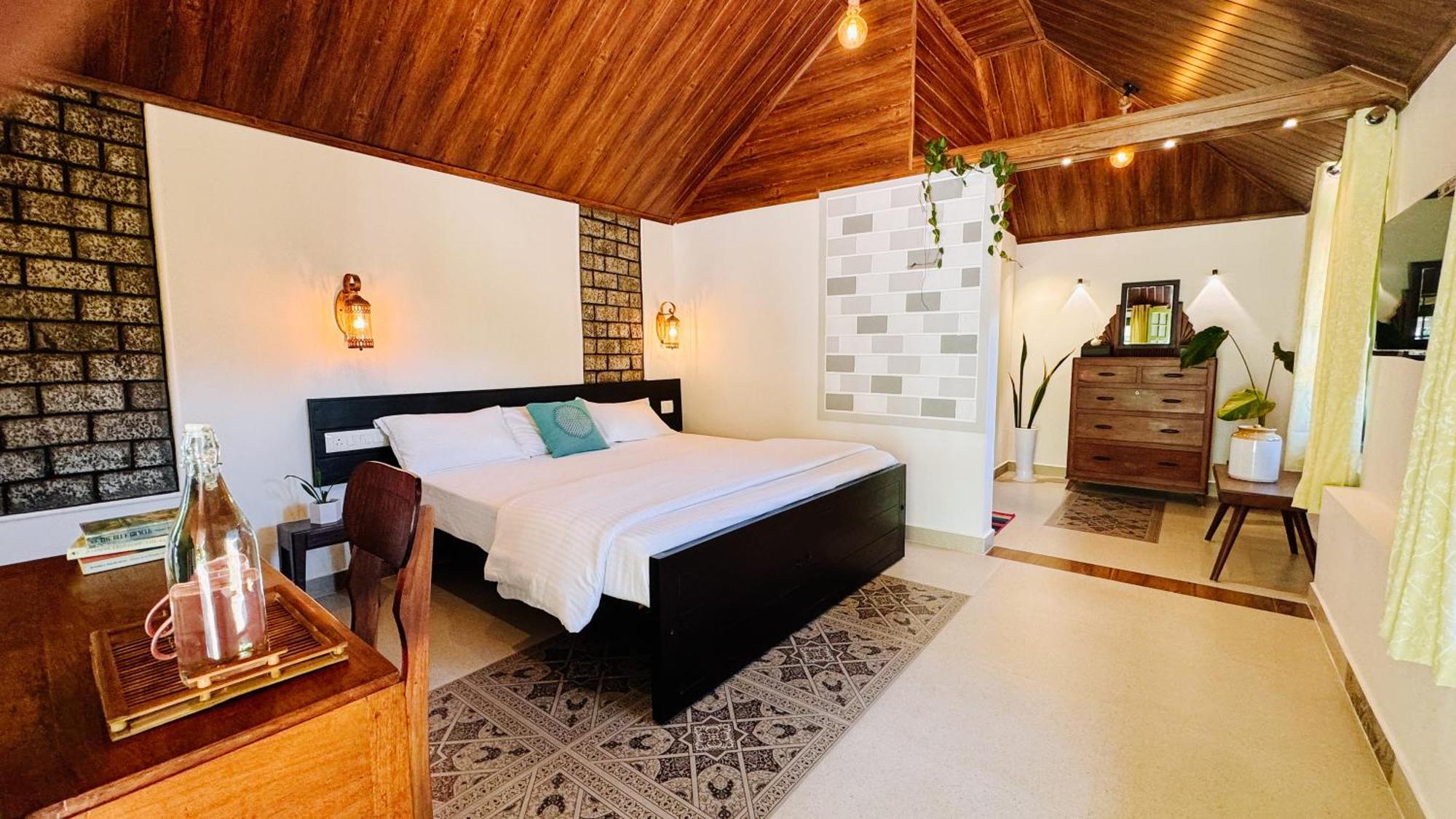 Calm Shack - 2 Bedroom-Boutique Farm Stay Муннар Экстерьер фото