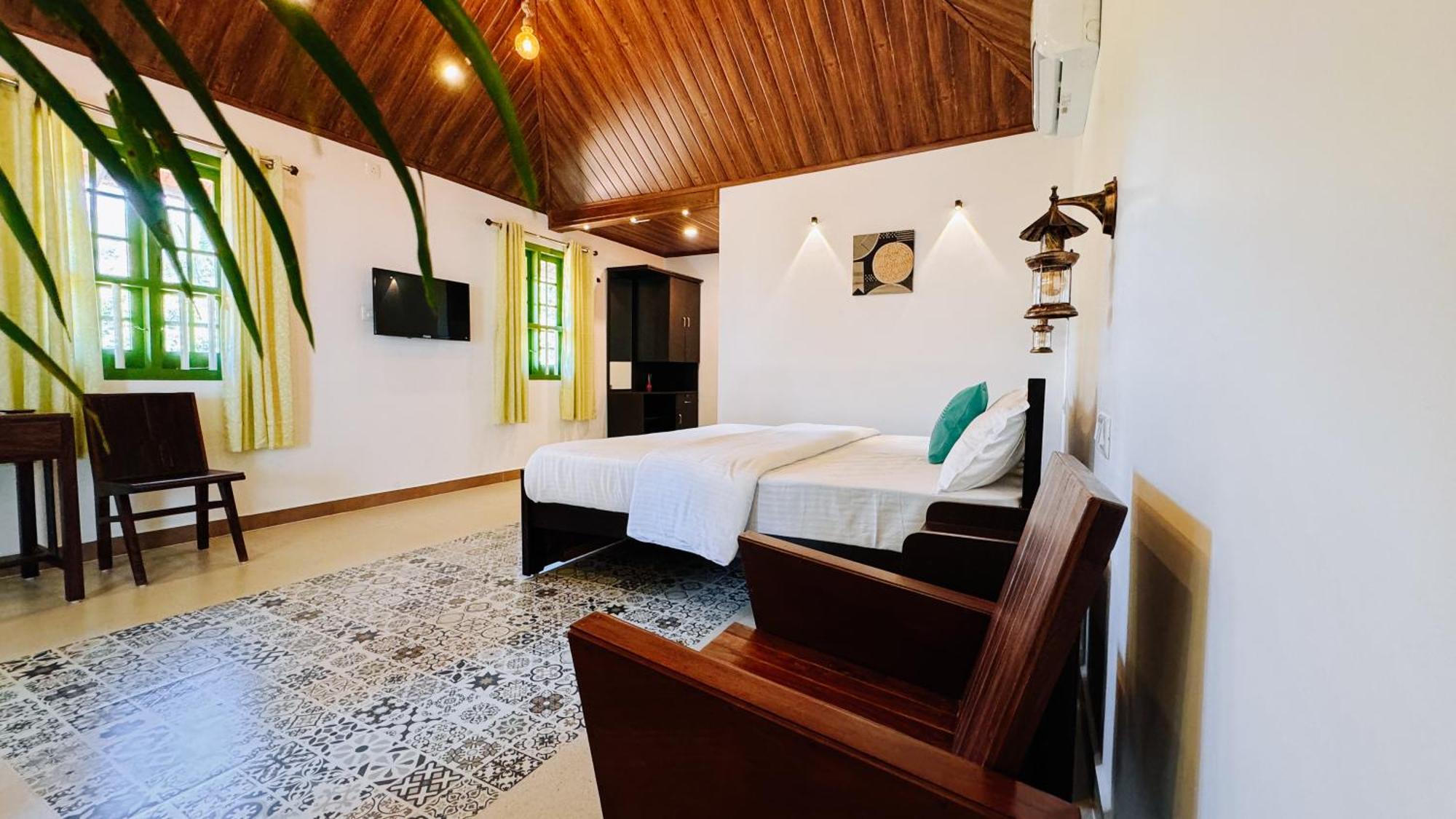 Calm Shack - 2 Bedroom-Boutique Farm Stay Муннар Экстерьер фото