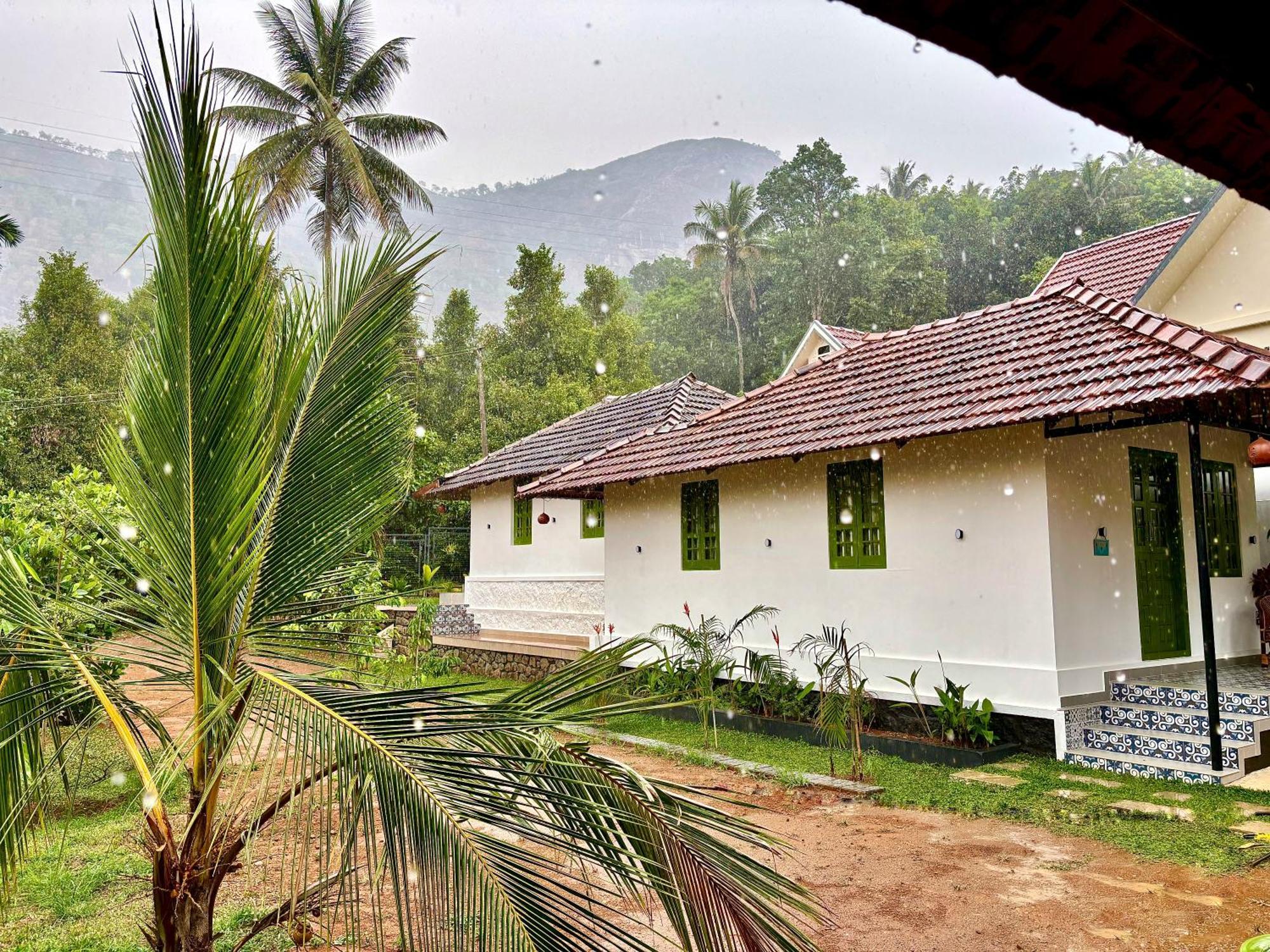 Calm Shack - 2 Bedroom-Boutique Farm Stay Муннар Экстерьер фото