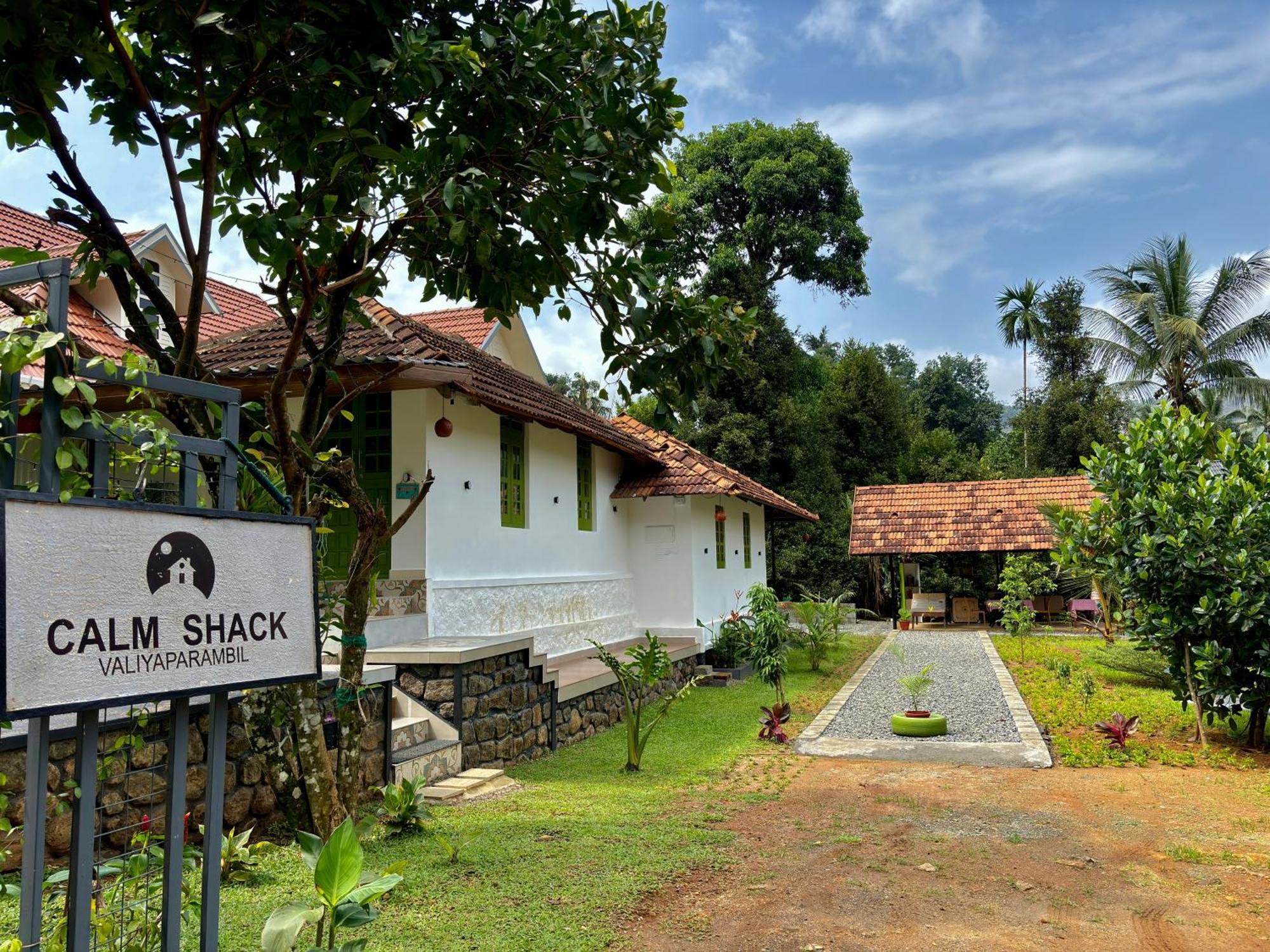 Calm Shack - 2 Bedroom-Boutique Farm Stay Муннар Экстерьер фото